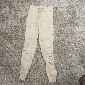 Lululemon joggers